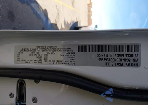 2025 Jeep Compass Latitude 4X4 from USA, damaged, VIN 3C4NJDBN3ST569966